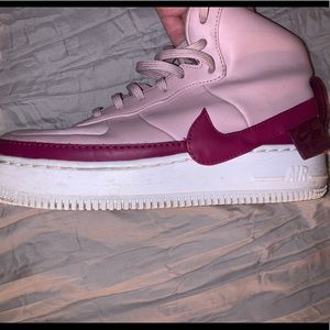 High top Nike airforces